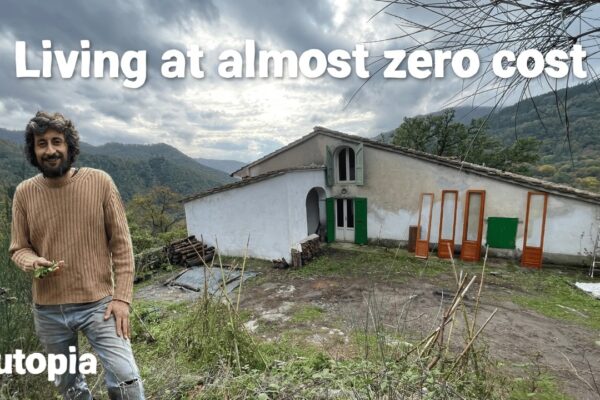 “I left the city for a simple off-grid life in the forest (with almost no money)”